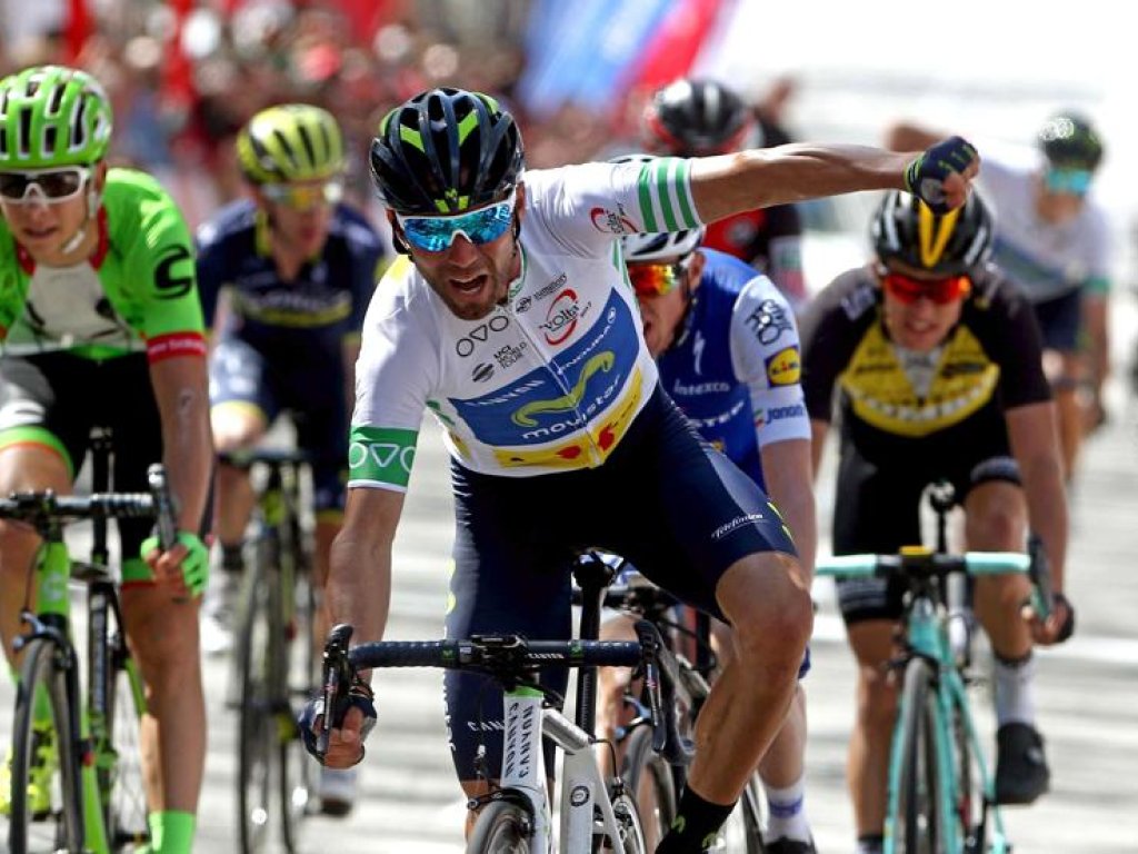 Vuelta a España: ¿Cabeza de carrera o tête de la course?, ¿escalador o grimpeur?